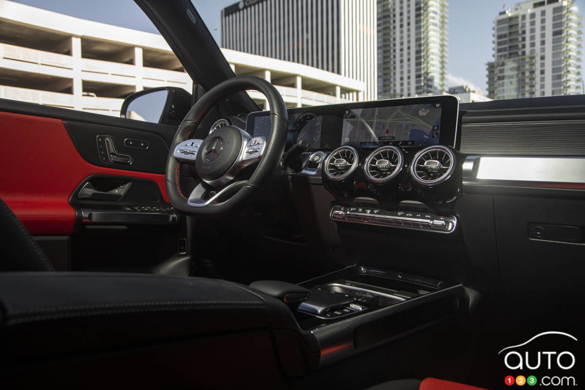 Mercedes-Benz GLB, intérieur